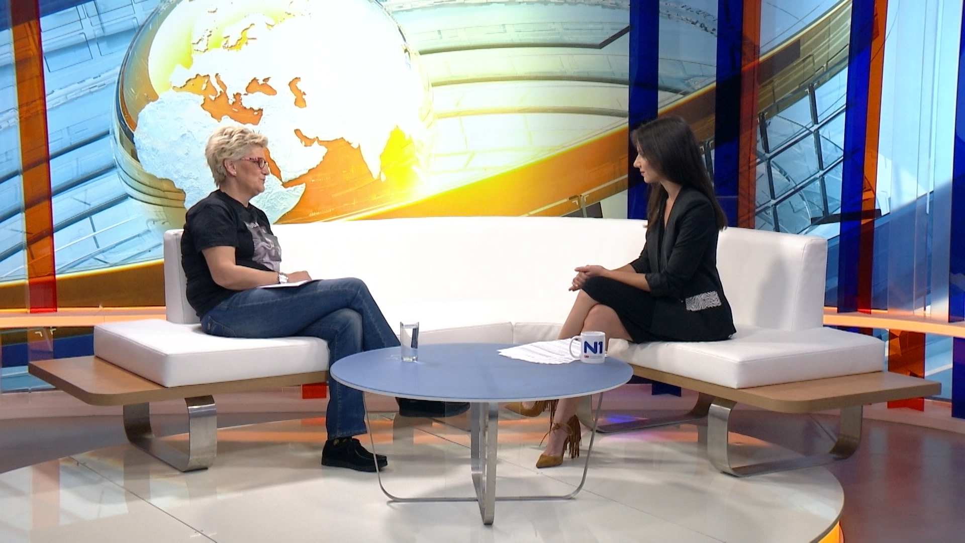 Sequence 01.00_00_56_17.Still004