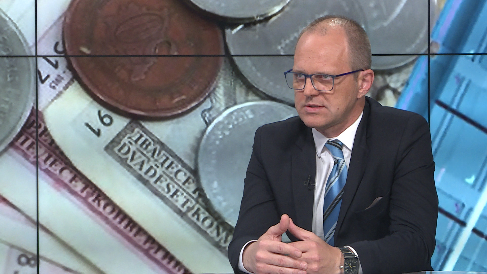 Sequence 01.00_01_33_00.Still007