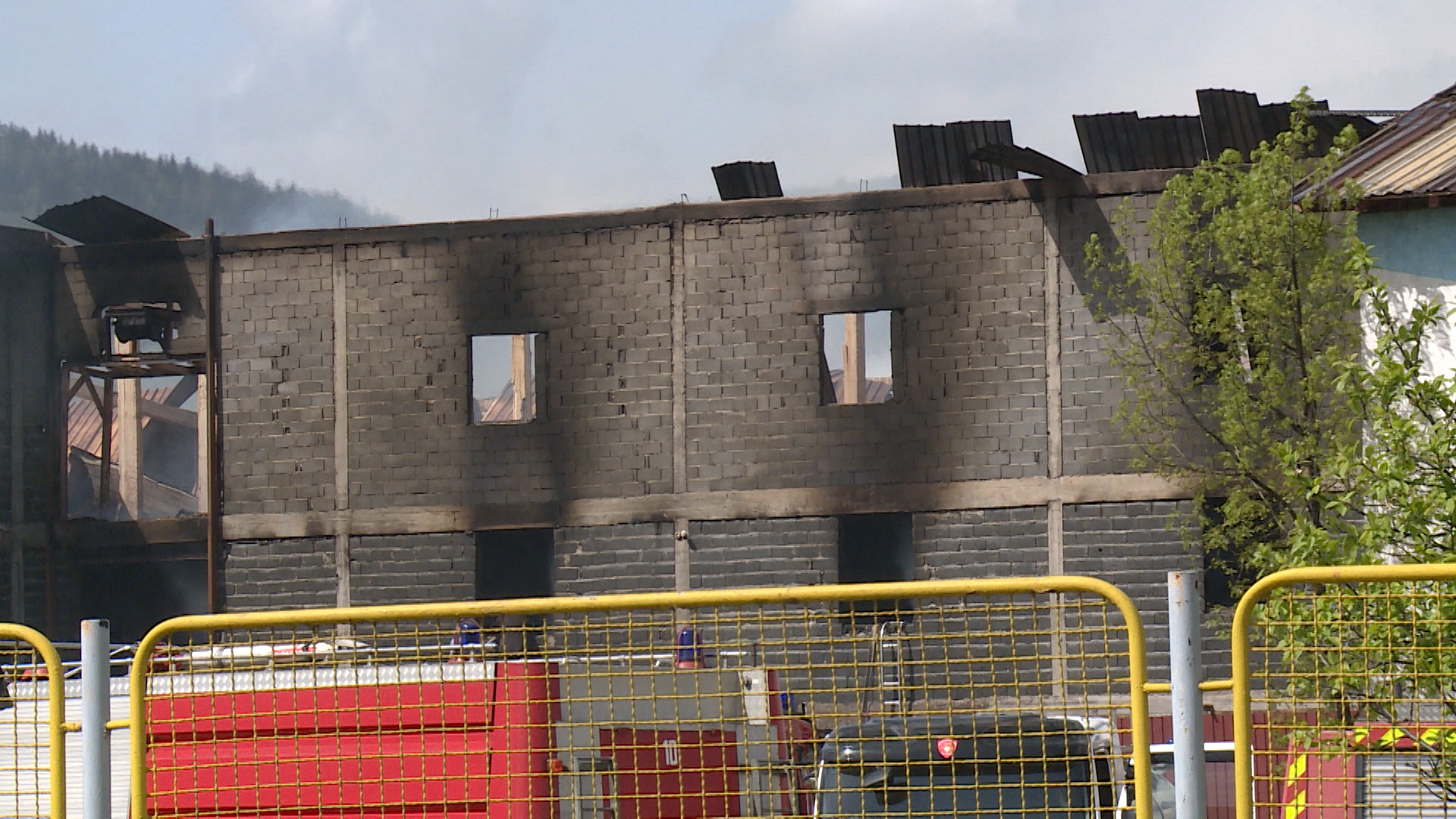 Sequence 01.00_01_52_02.Still004