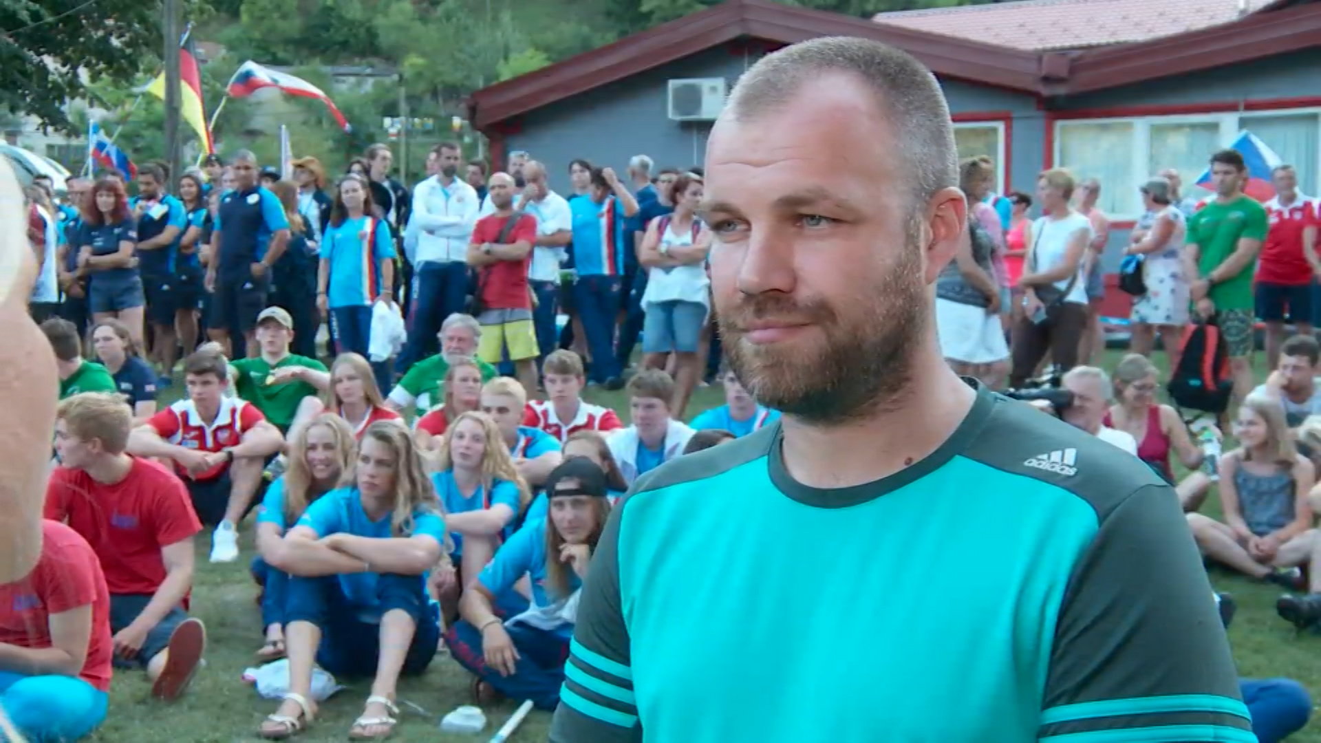 Sequence 01.00_01_54_14.Still007