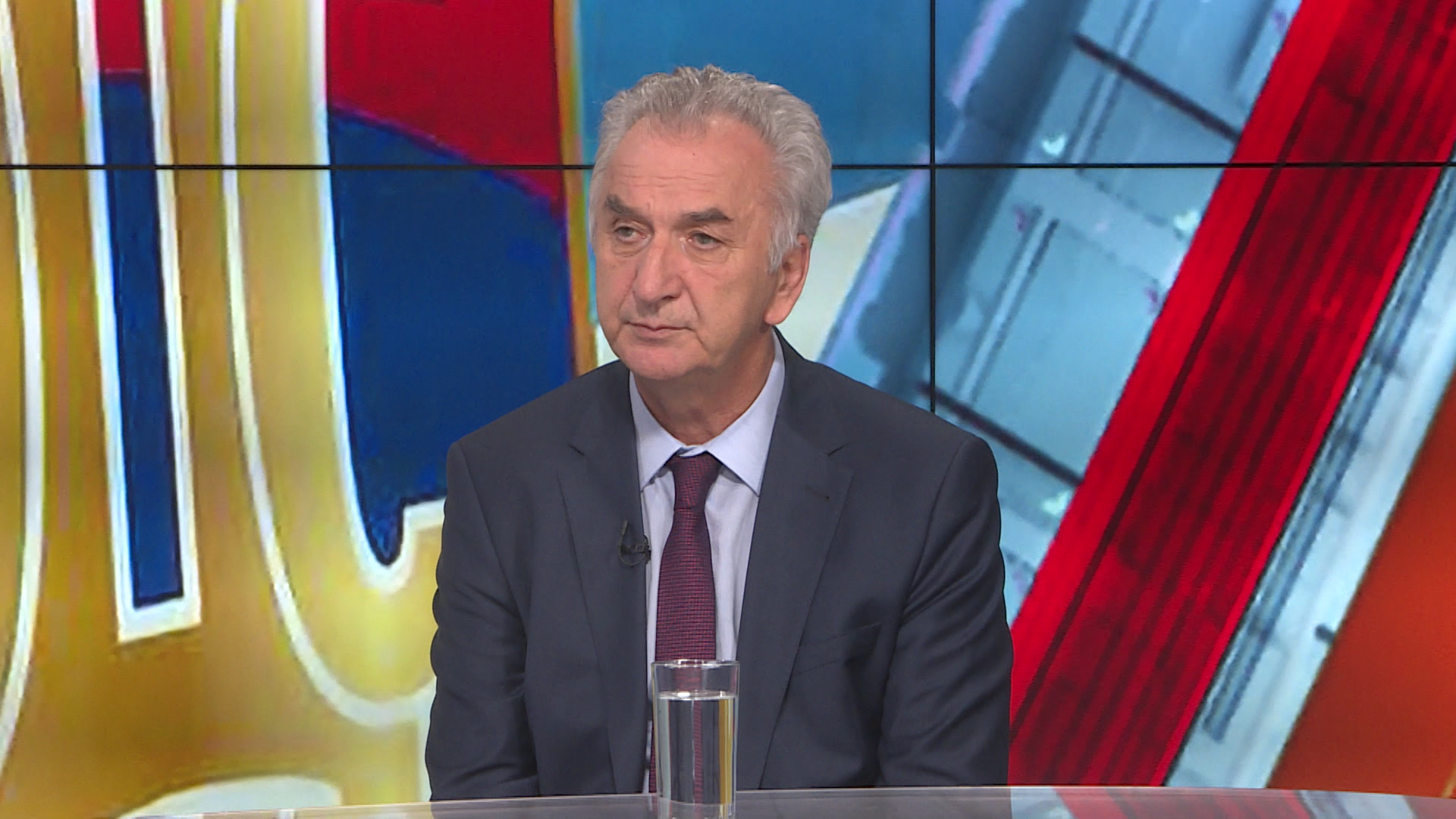 Sequence 01.00_02_12_10.Still001