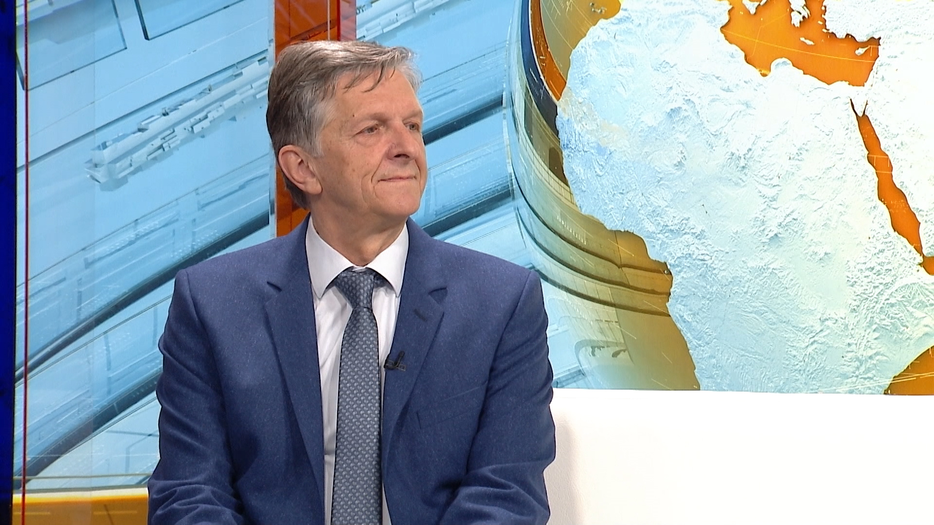 Sequence 01.00_02_38_09.Still006