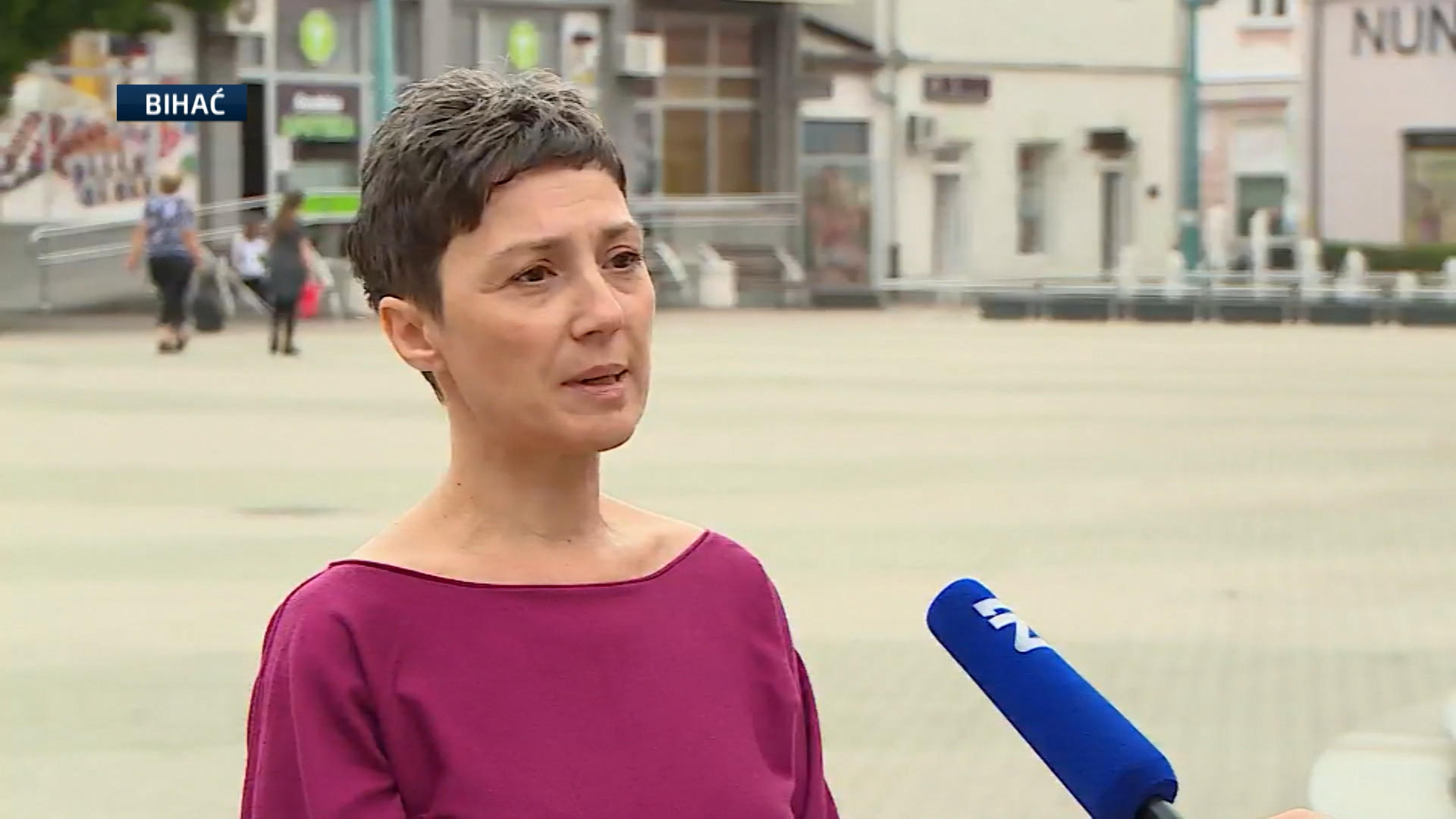 Sequence 01.00_02_41_09.Still015