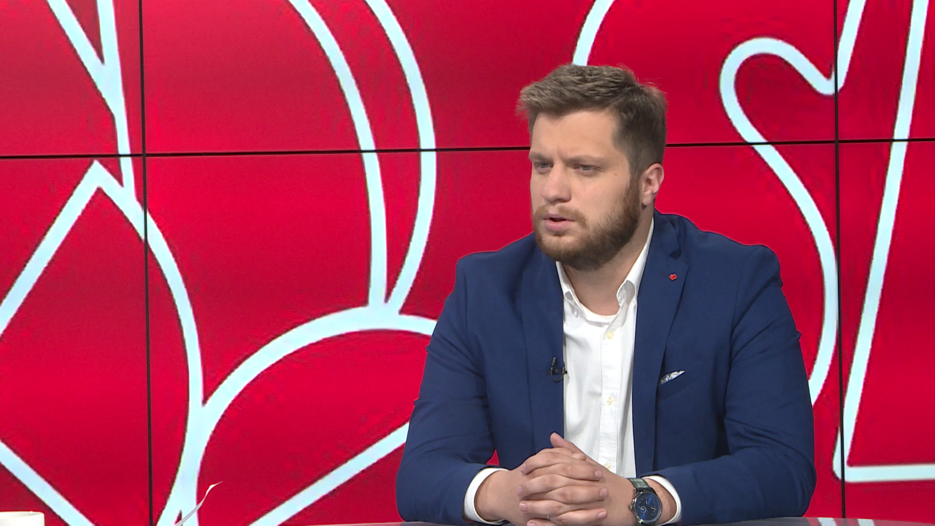 Sequence 01.00_05_30_07.Still002