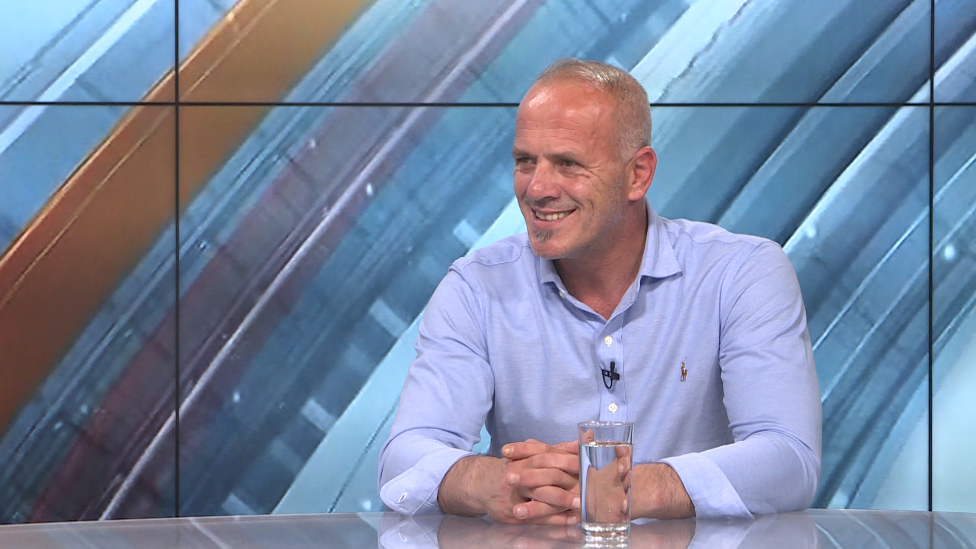 Sequence 01.00_08_46_05.Still004