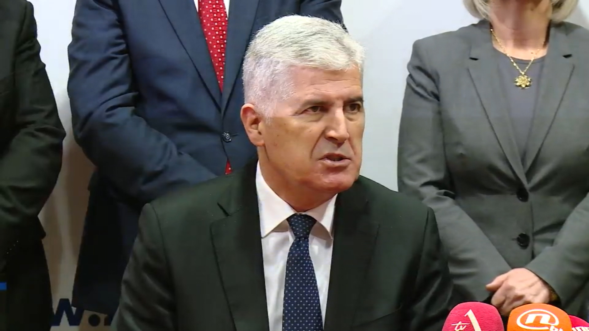 Sequence 01.00_12_12_20.Still002