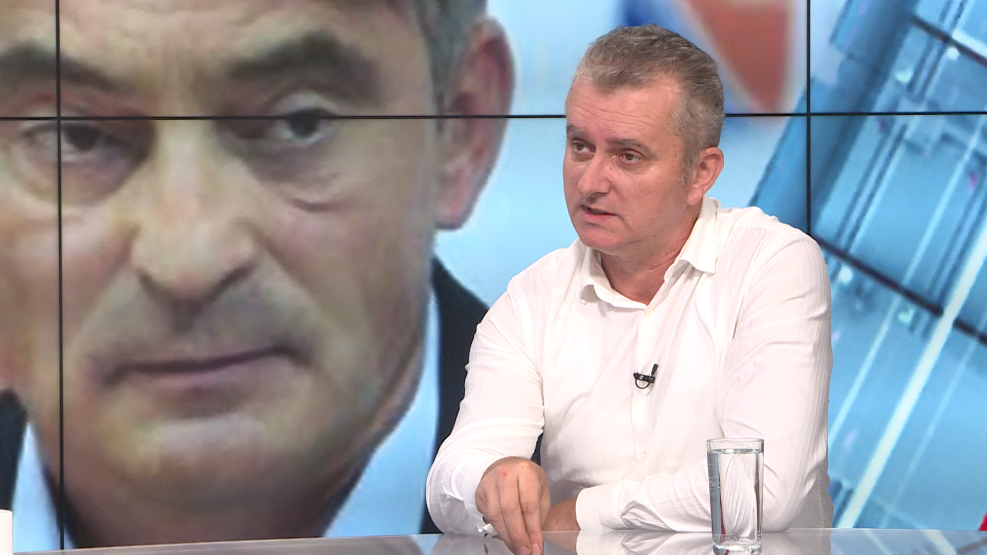 Sequence 01.00_13_16_20.Still007