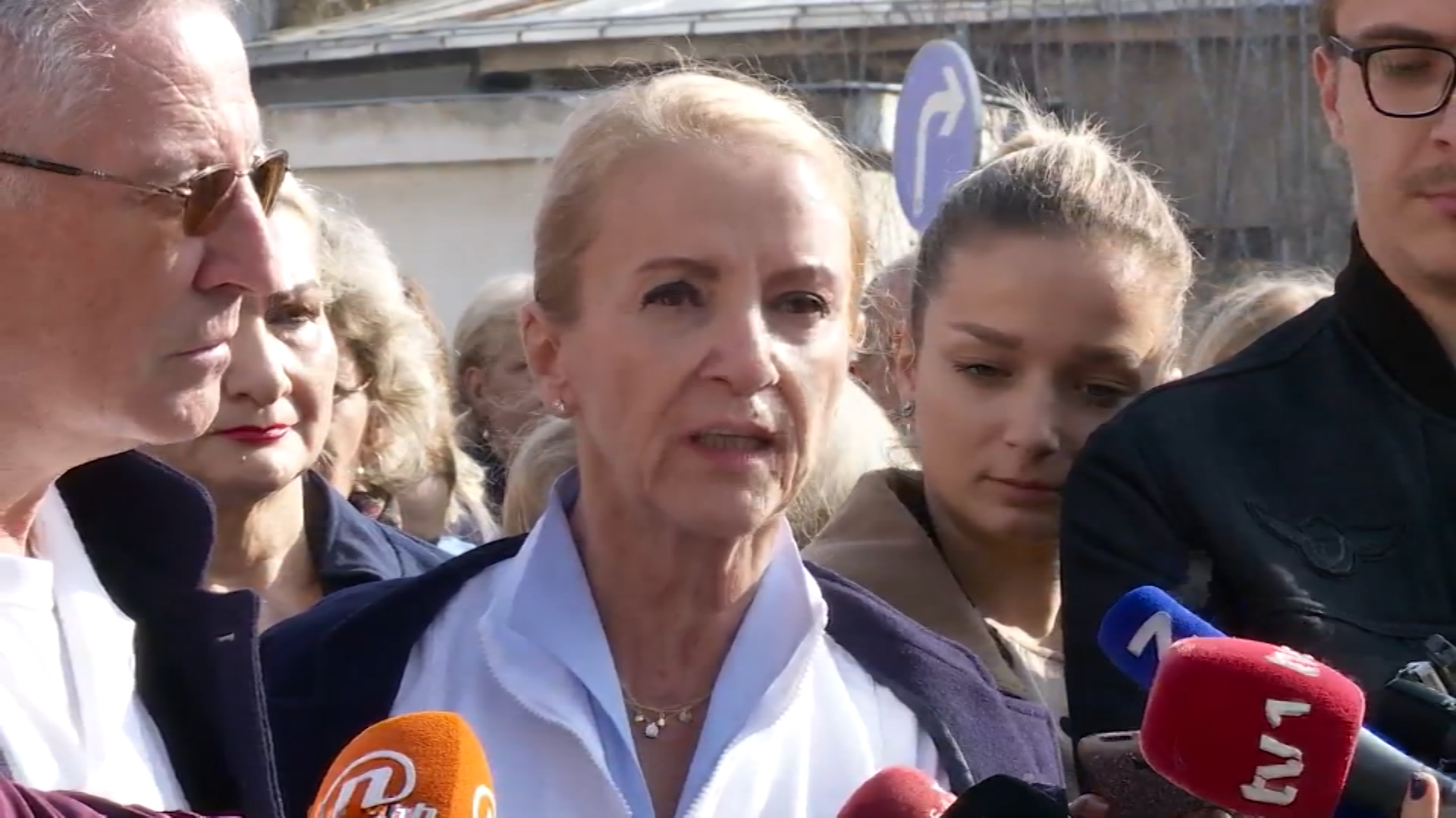 Sequence 01.00_23_03_10.Still011