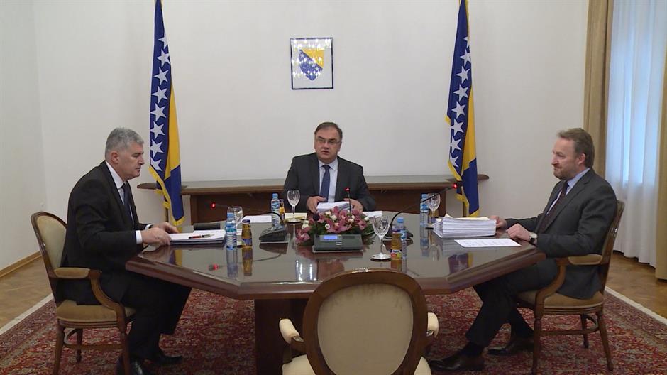 Sequence 01.Still001