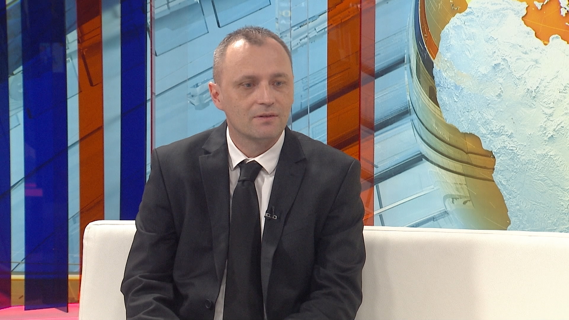 Sequence 01.Still001