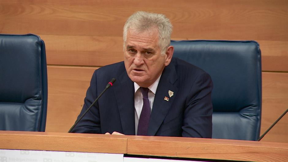 Sequence 01.Still003