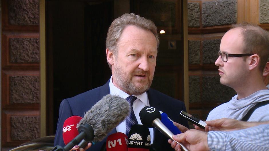 Sequence 01.Still003