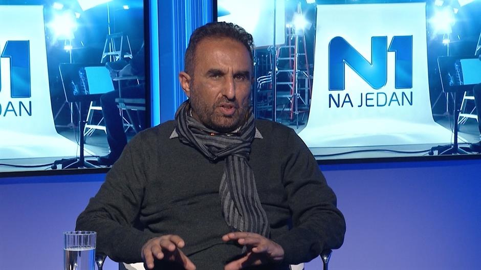 Sequence 01.Still005