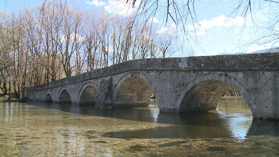 Sequence 01.Still005