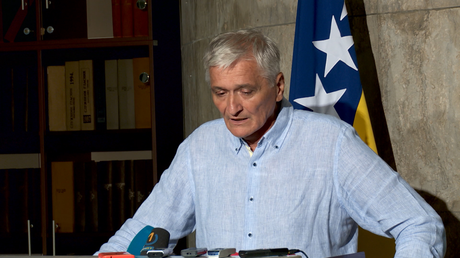 Sequence 01.Still008