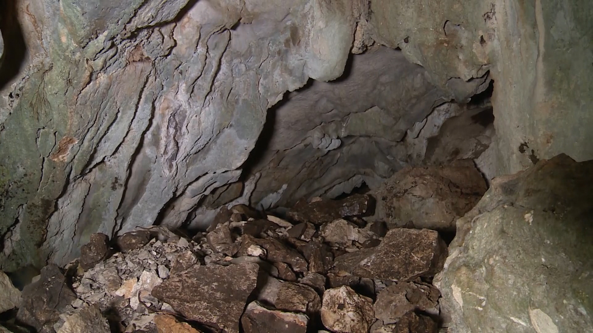 Sequence 01.Still010