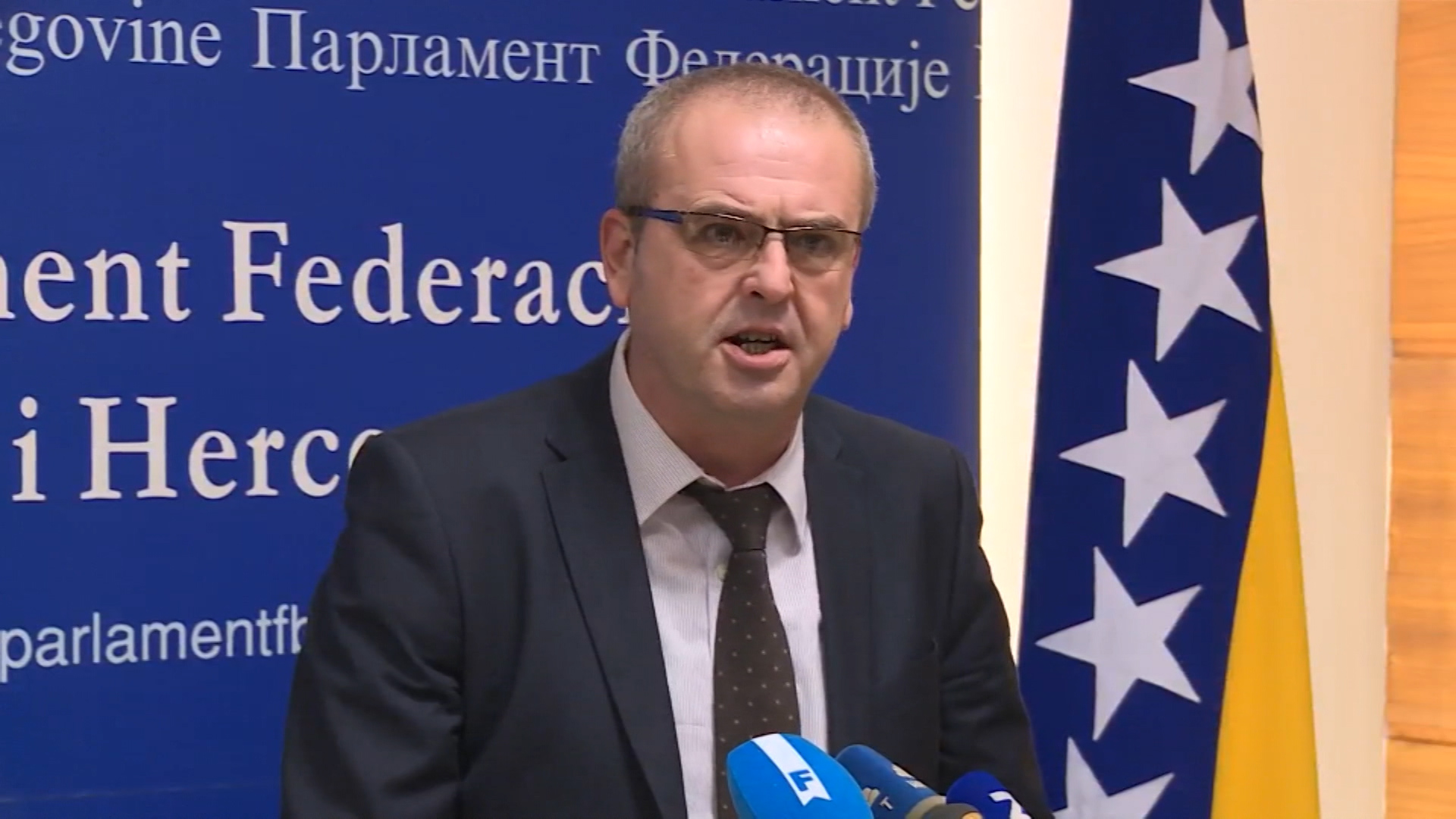 Sequence 01.Still011