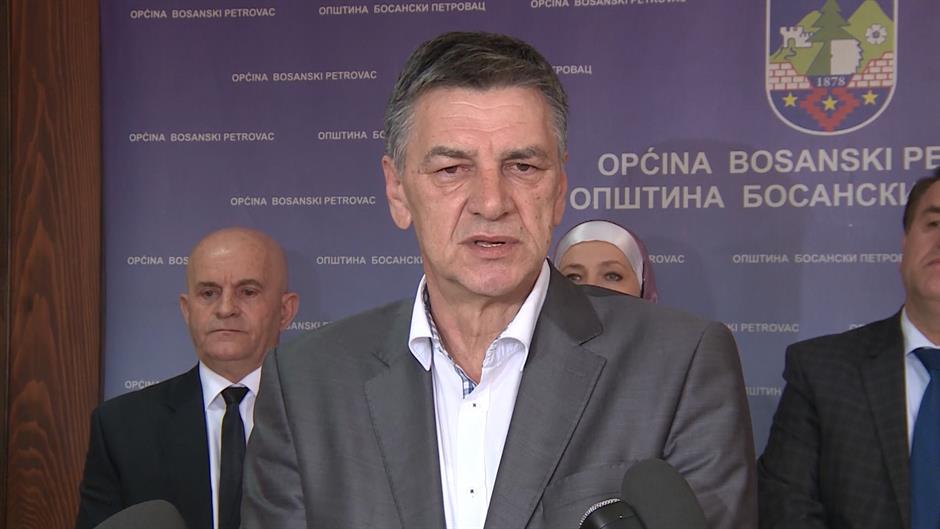 Sequence 01.Still011