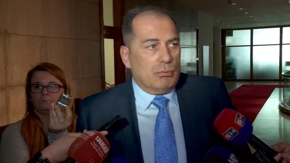 Sequence 01.Still012