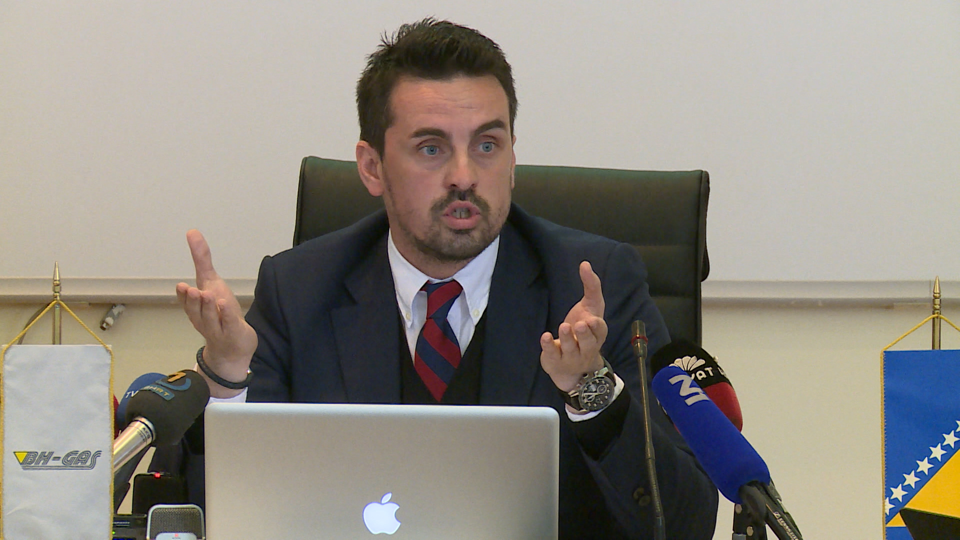 Sequence 01.Still012