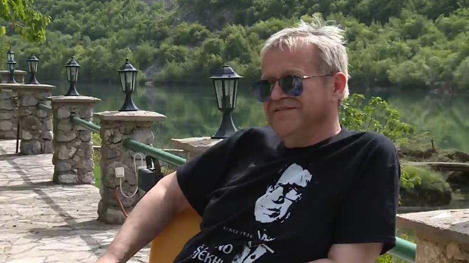 Sequence 01.Still013