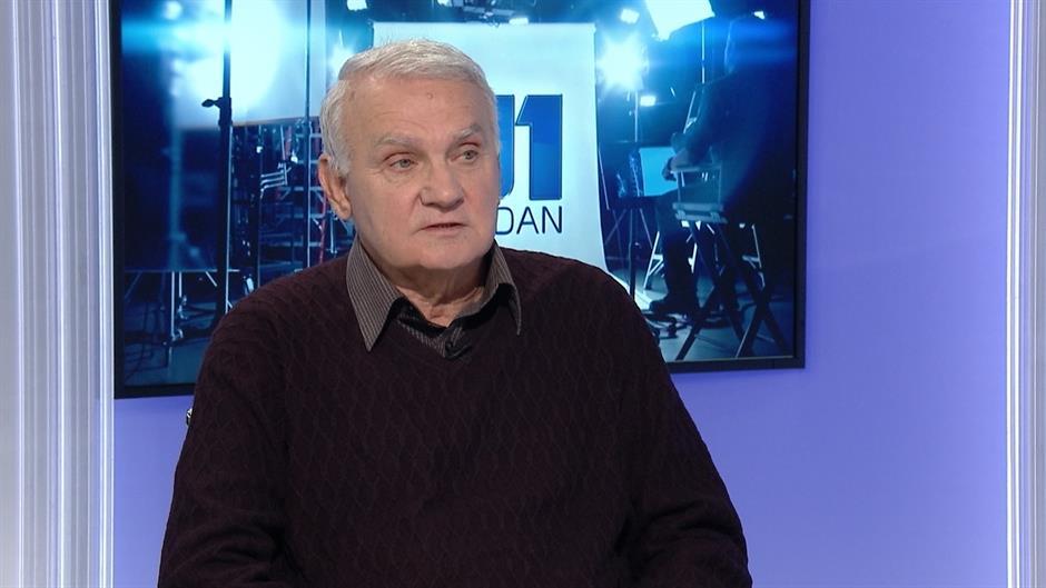 Sequence 01.Still015