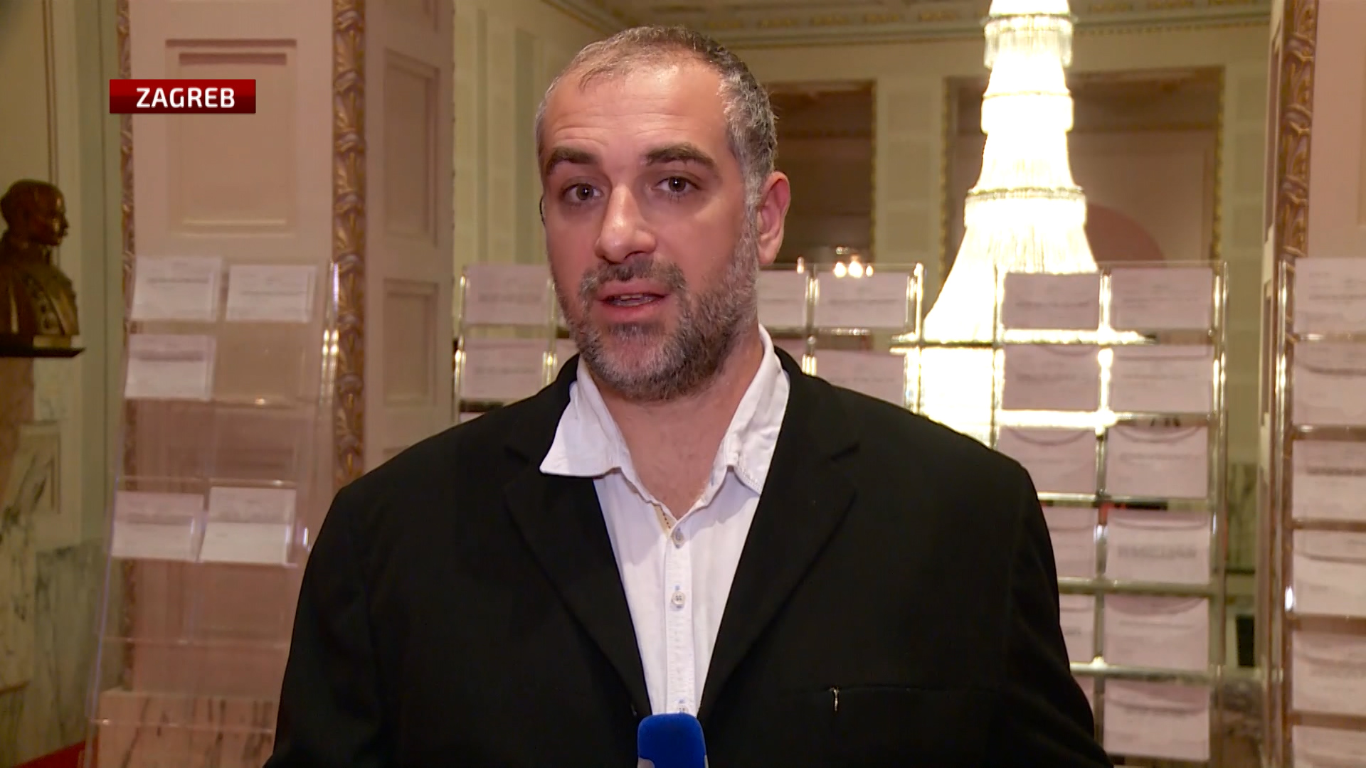 Sequence 01.Still021