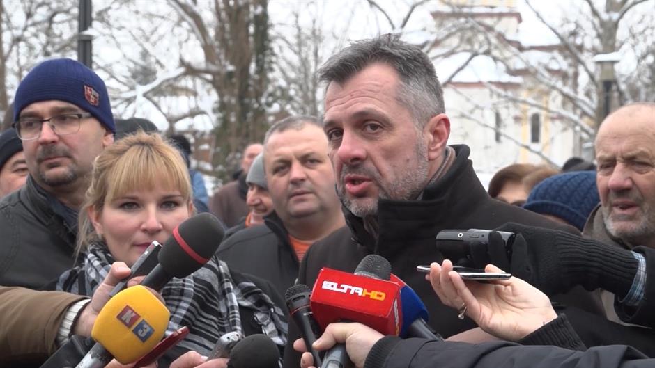 Sequence 01.Still022