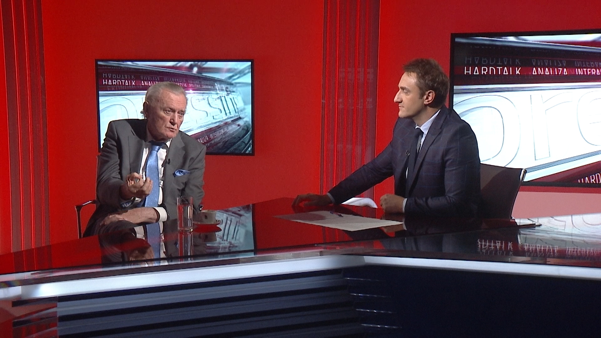 Sequence 01.Still024