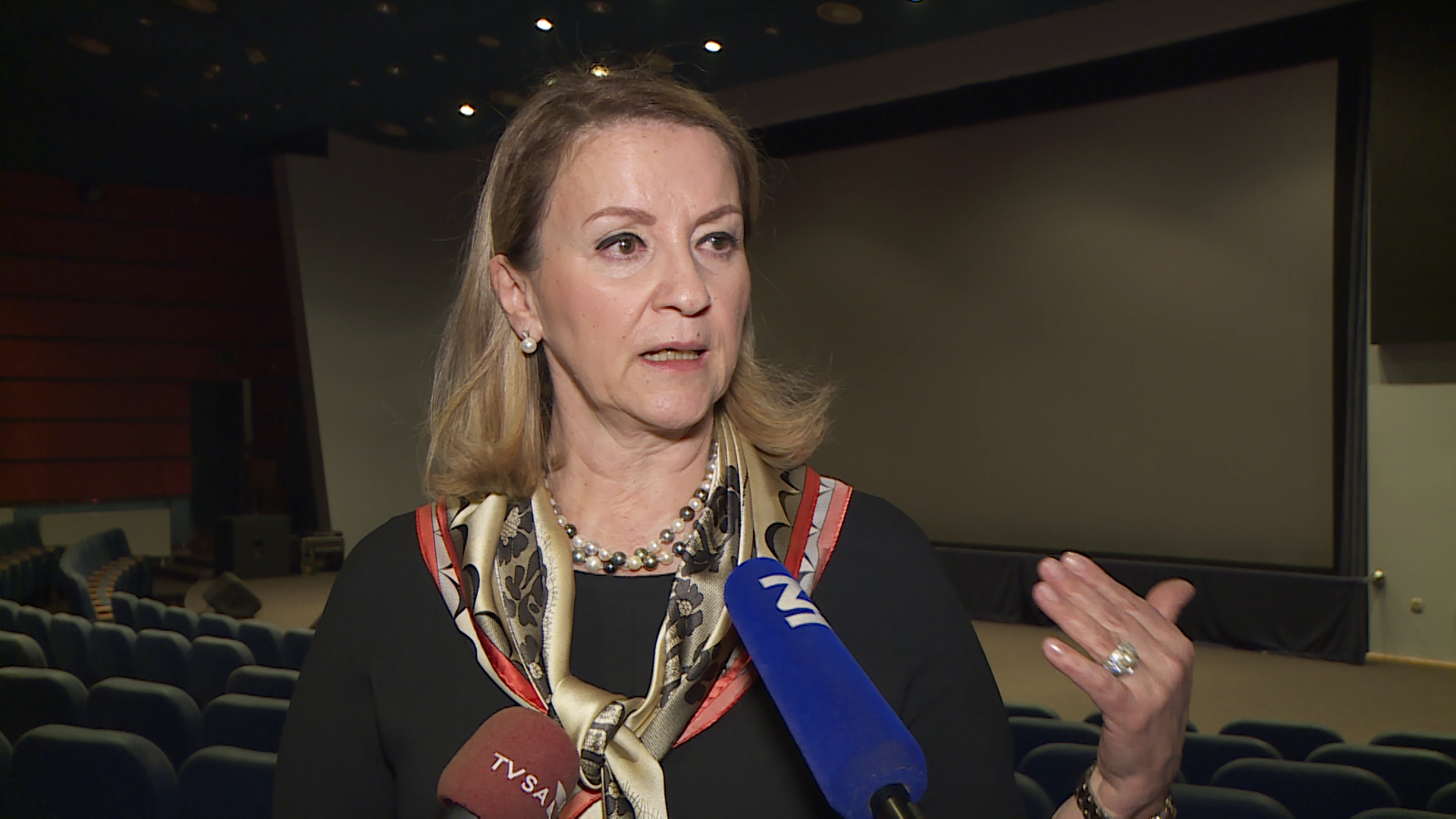 Sequence 01.Still025