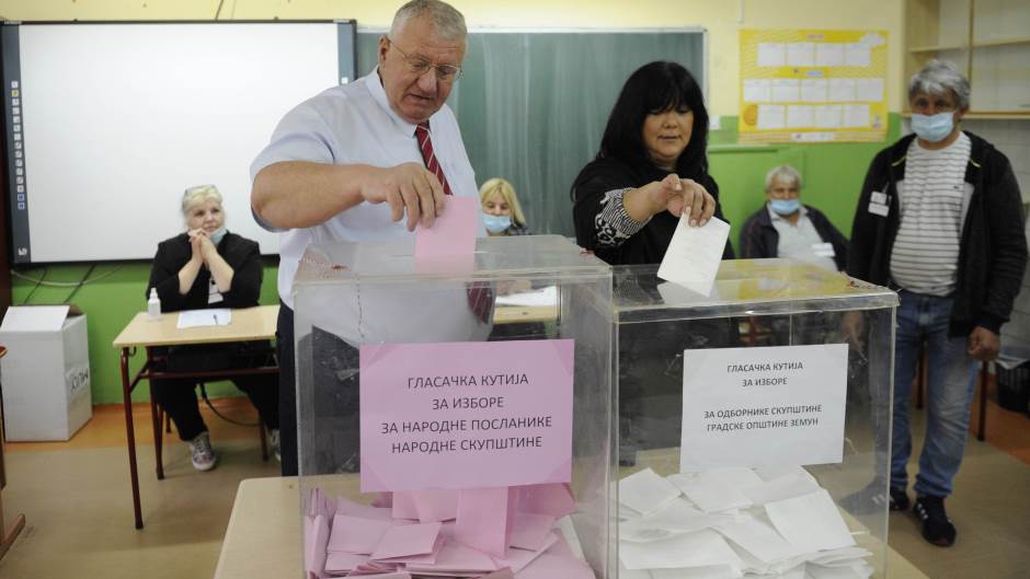 seselj-tanjug-297057.jpeg