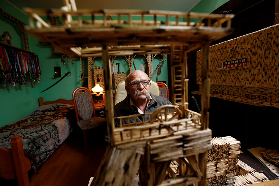 REUTERS/Kacper Pempel