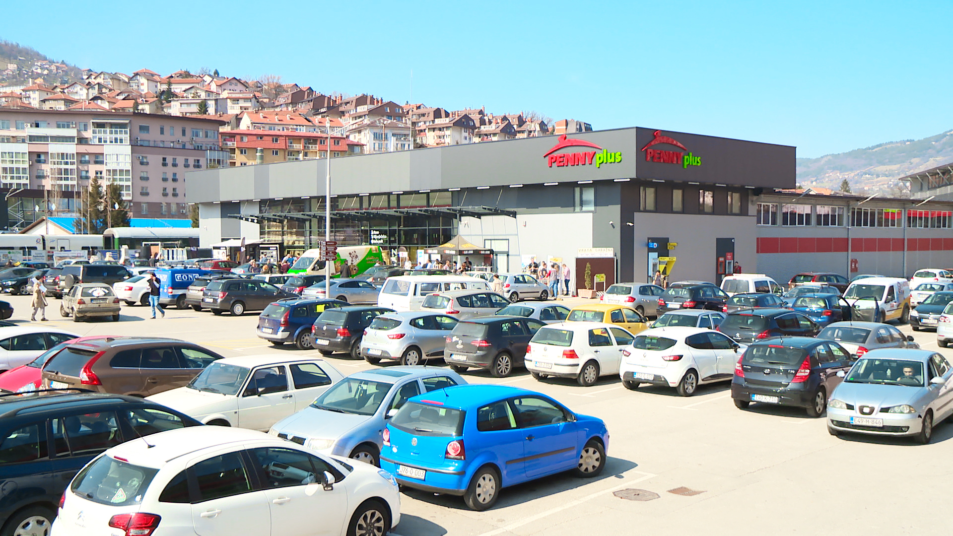 Sirovo.00_16_20_01.Still007