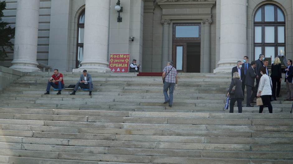 Skupština Srbije, Štrajk glađu