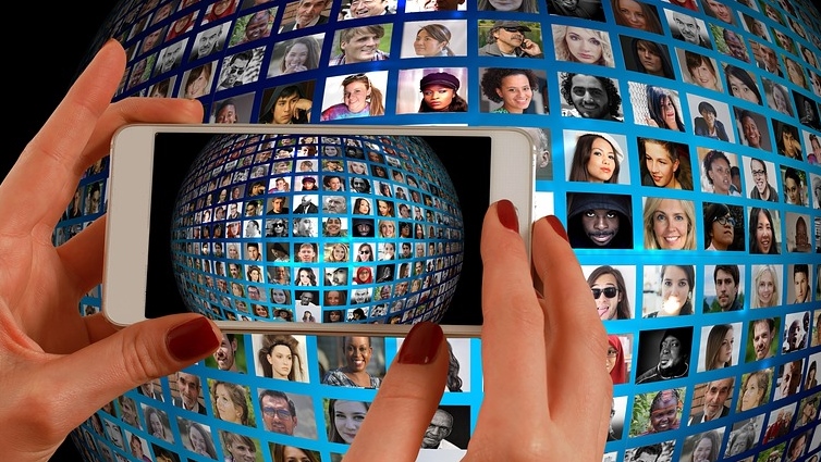 smartphone-1445489_960_720