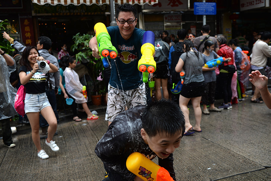 songkran afp (3)