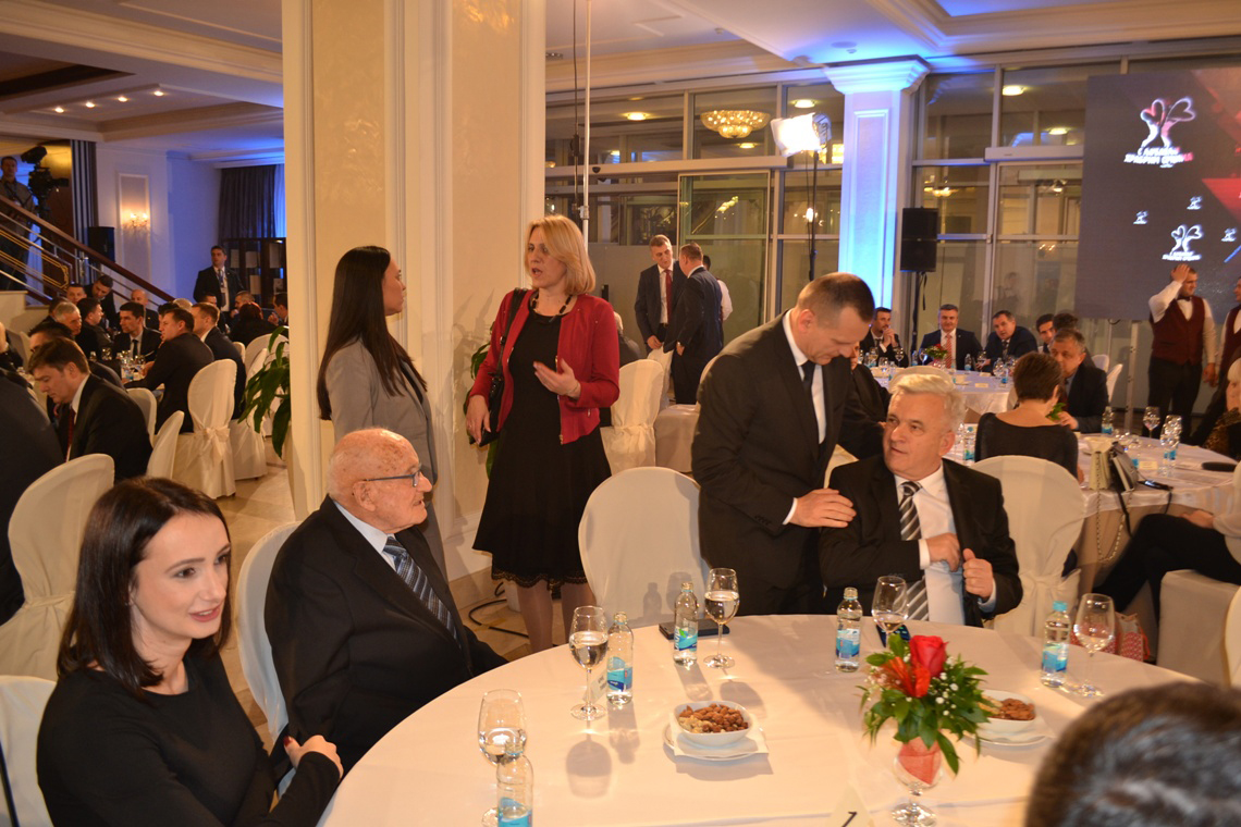 Srn2016-12-27_2019516_2