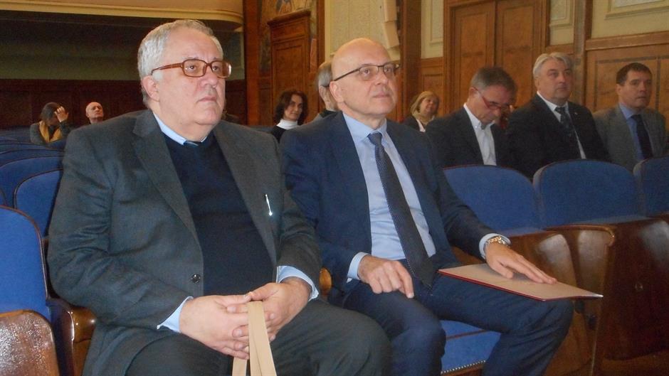 Srn2017-12-12_1241850_1