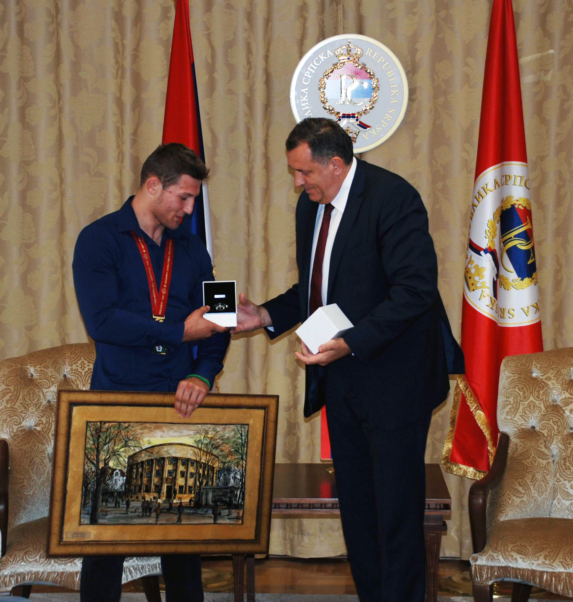 Srn2017-9-2_1950132_0