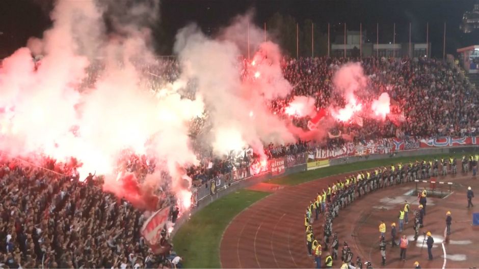 Stadion, neredi, huligani, navijači