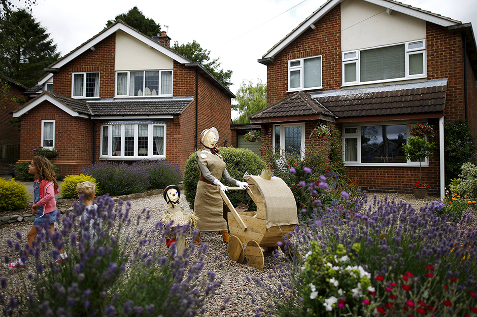 REUTERS/Darren Staples