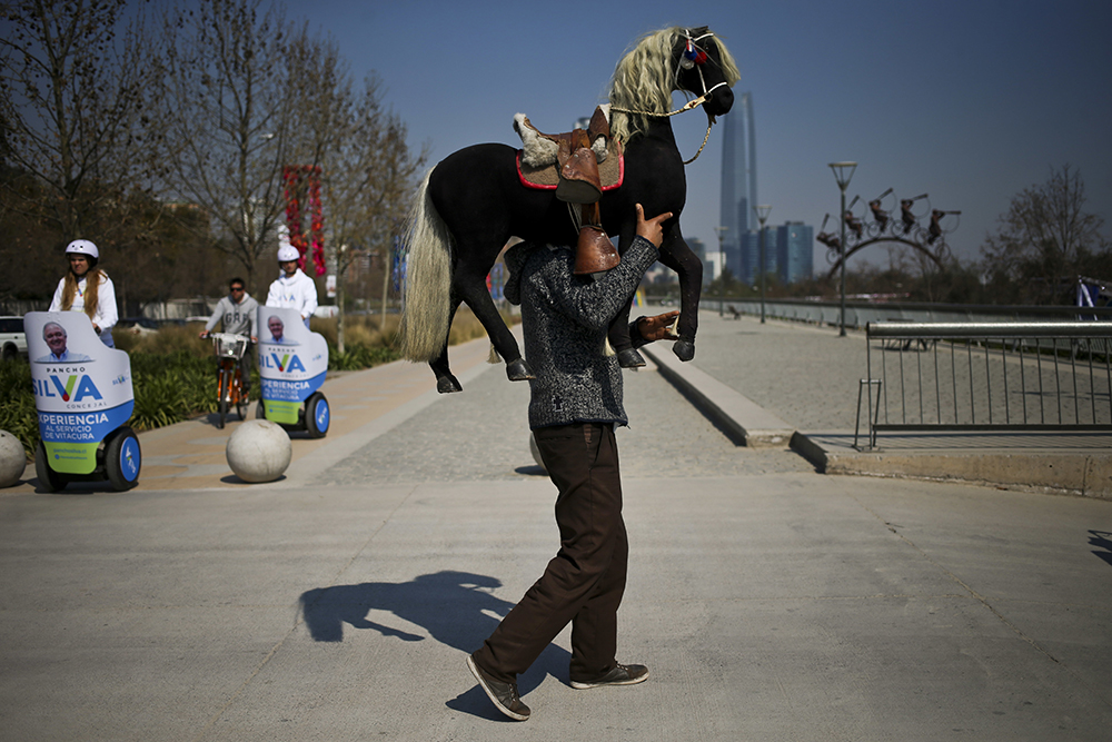 Tanjug/AP/Esteban Felix