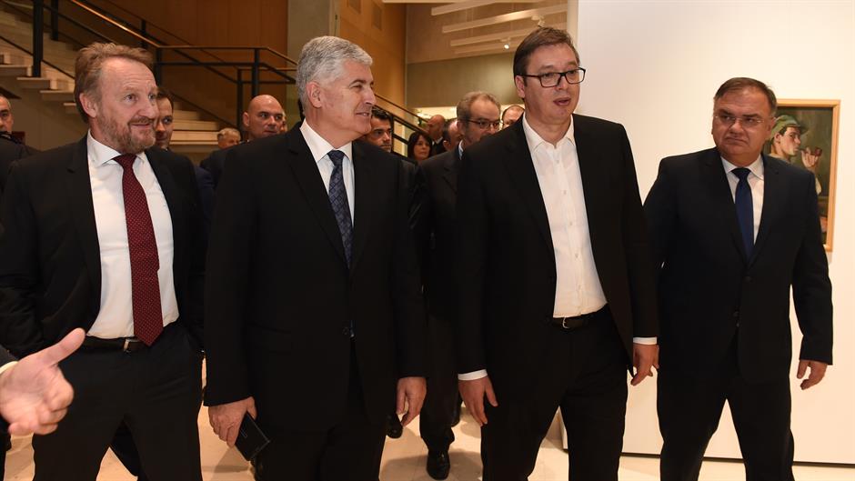 Tan2017-12-6_18319313_10