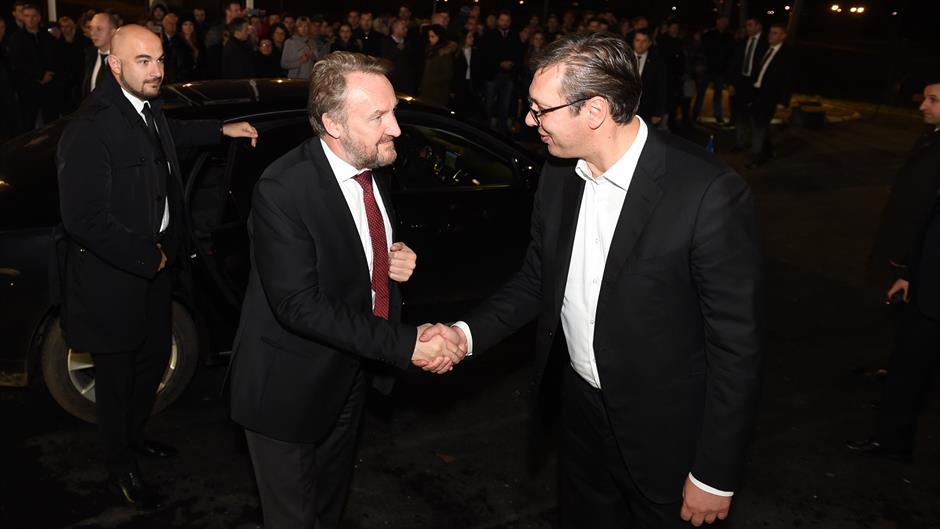 Tan2017-12-6_1836203_4