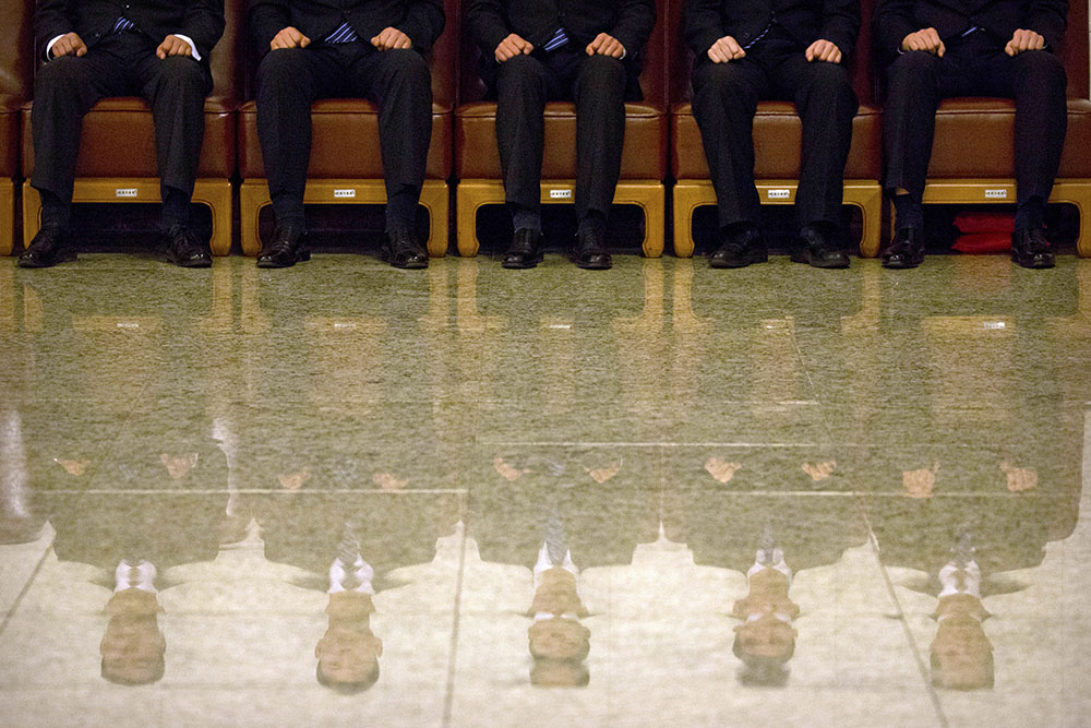 Tanjug/AP/Mark Schiefelbein