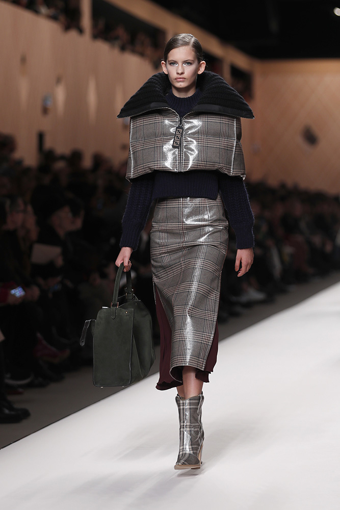 Tan2018-2-22_134616899_3