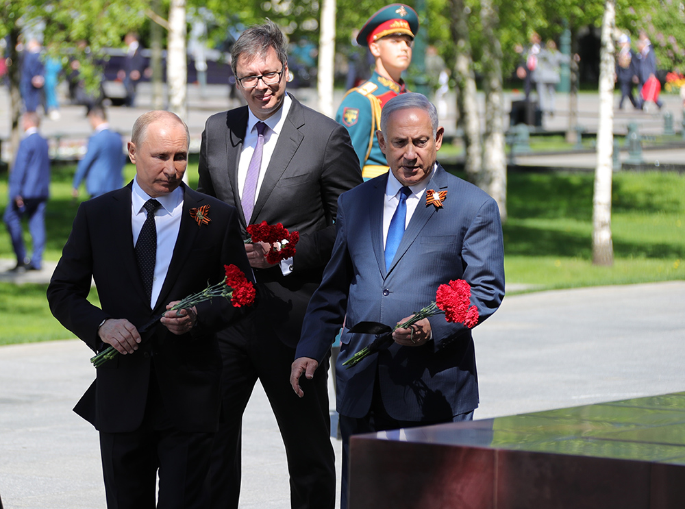 Tanjug/AP, Mikhail Klimentyev