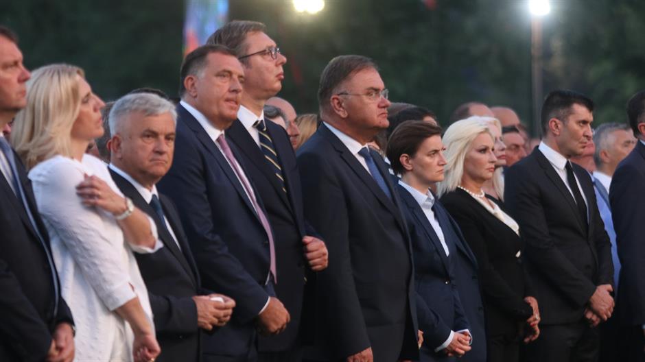 Tan2018-8-4_215021806_2