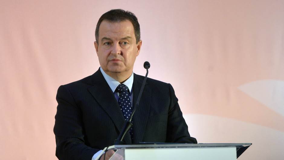 Tan2019-10-2_111956629_0