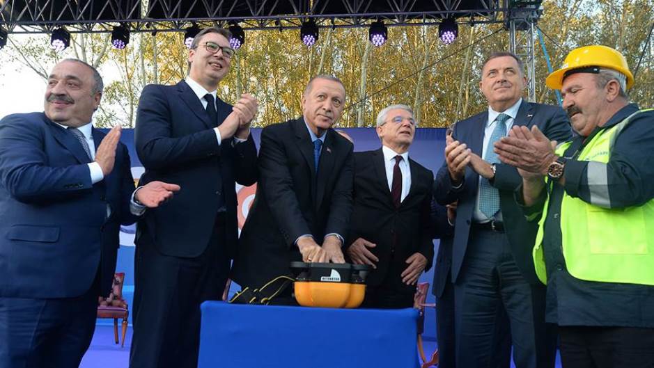 Tan2019-10-8_174637474_0